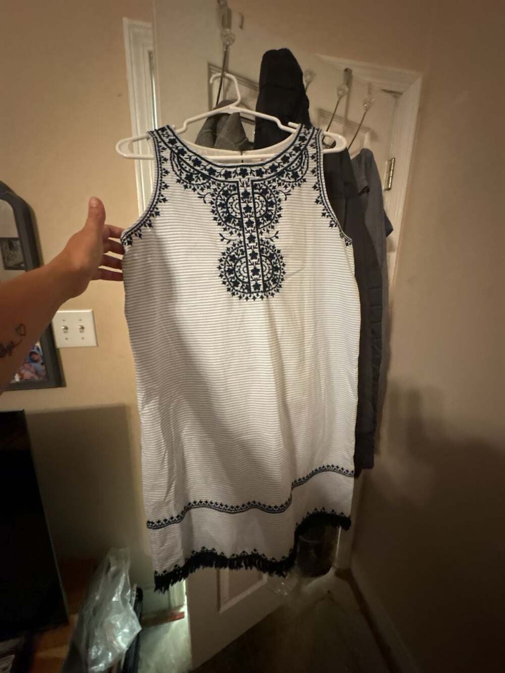 Vineyard Vines Women's Sleeveless Striped Embroidered Shift Dress with Fringe He